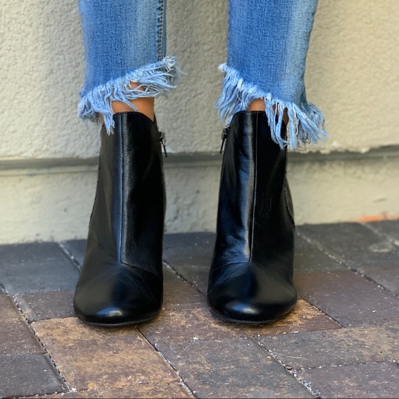 Black Genuine Leather Heeled Ankle Boots - Picture 5 of 7